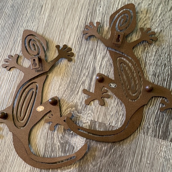 Set of two metal wall hanging lizards - Picture 5 of 7